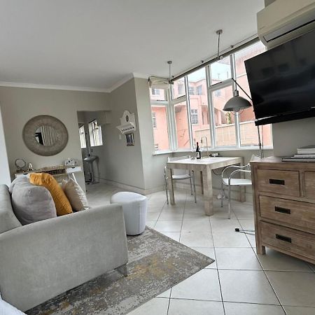 Cosy And Classy Sea Point Apartment Kapstaden Eksteriør billede