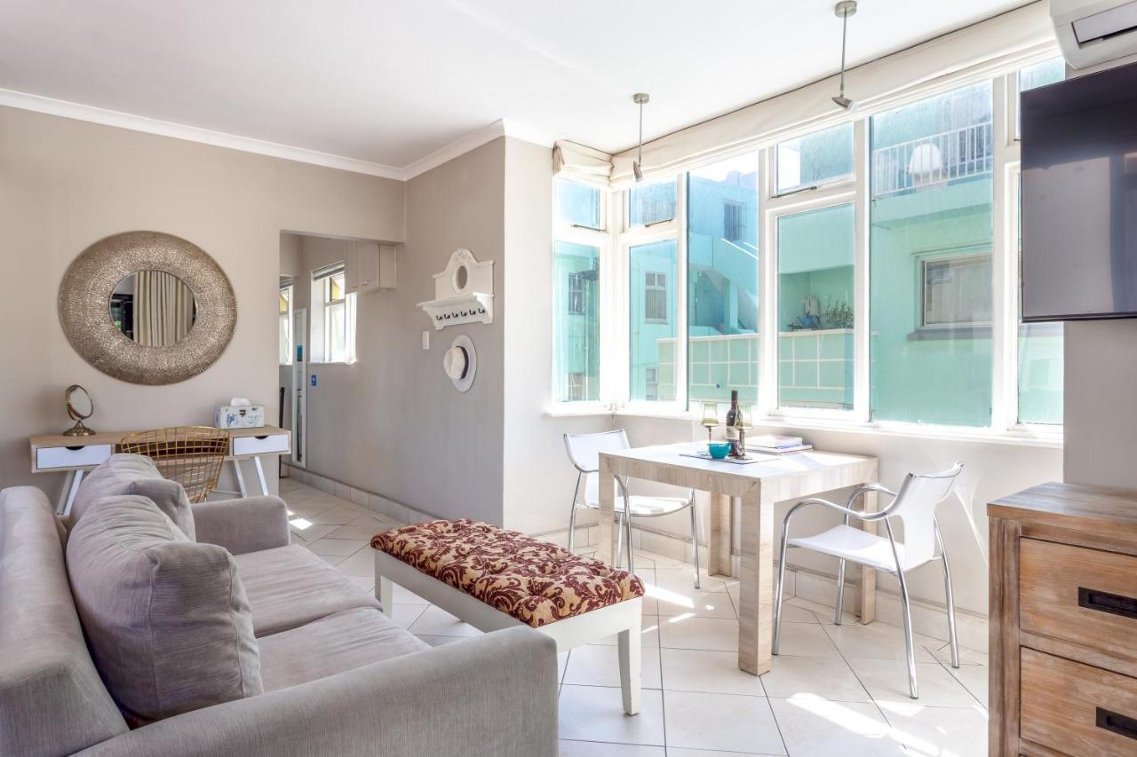 Cosy And Classy Sea Point Apartment Kapstaden Eksteriør billede