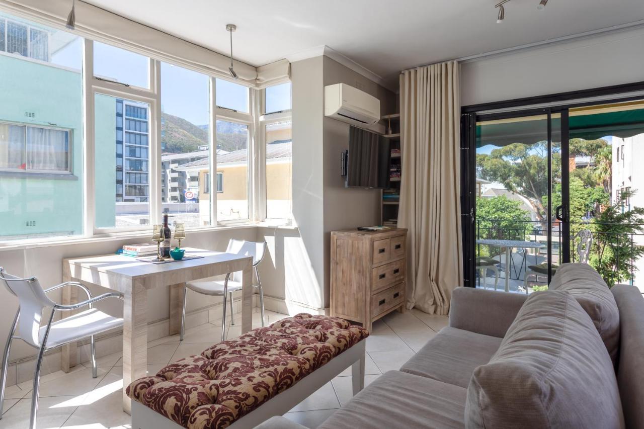 Cosy And Classy Sea Point Apartment Kapstaden Eksteriør billede