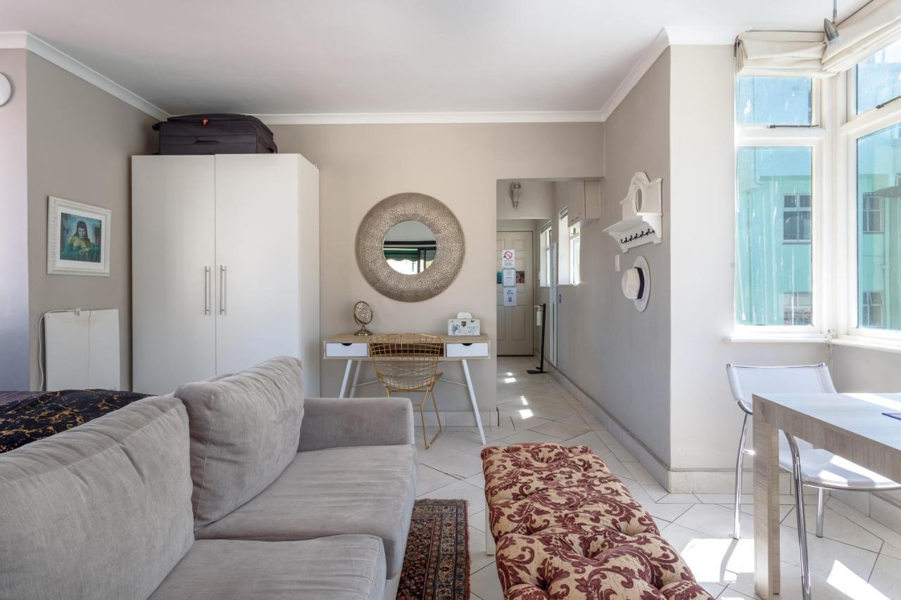 Cosy And Classy Sea Point Apartment Kapstaden Eksteriør billede