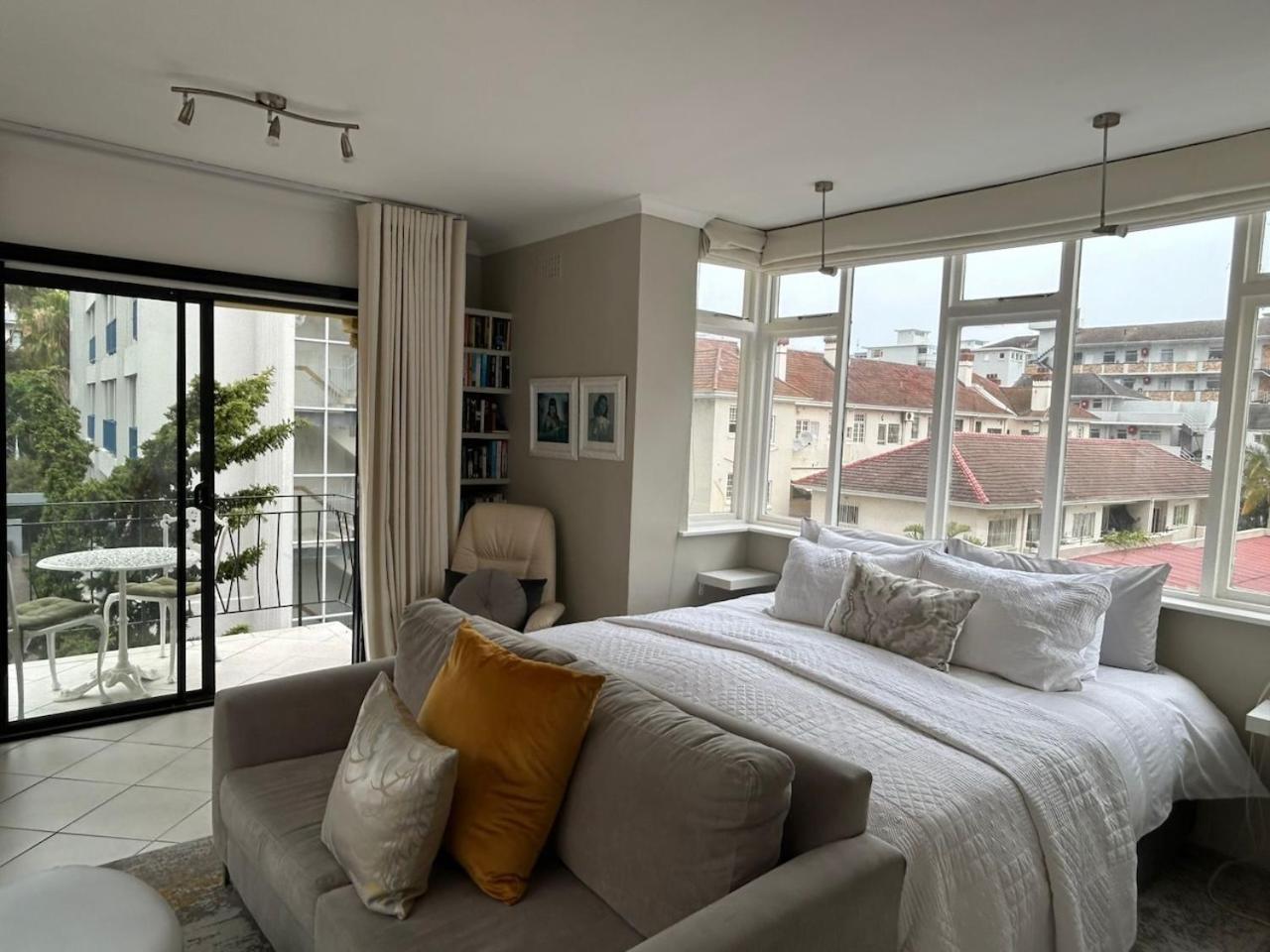 Cosy And Classy Sea Point Apartment Kapstaden Eksteriør billede